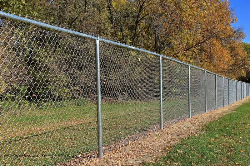 Autumn Mesh Fencing Setup